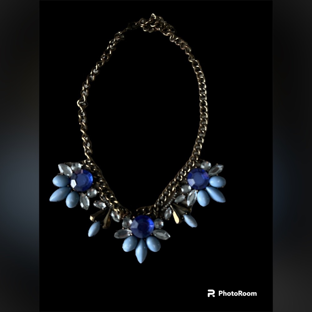 Blue jeweled necklace